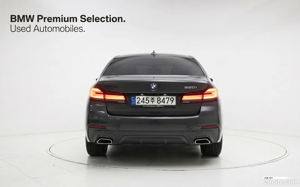 BMW 5 Series 520i M 2023 — миниатюра 4