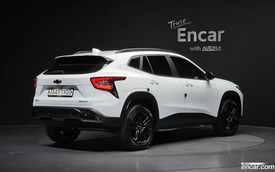 Chevrolet Trax Crossover 1.2 ACTIV 2023 — миниатюра 2