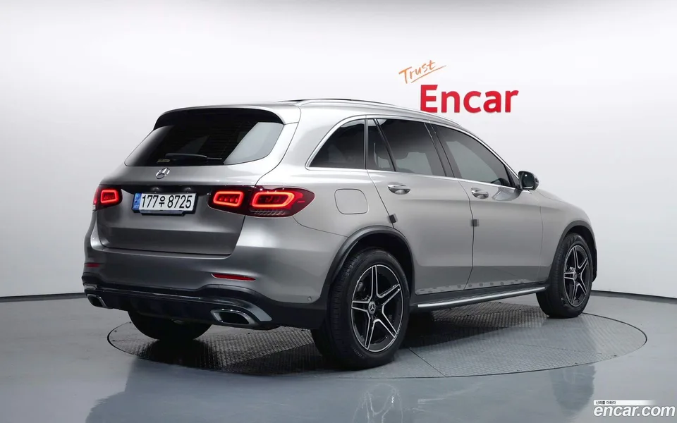 Mercedes-Benz GLC-Class GLC300 4MATIC 2022 — миниатюра 2