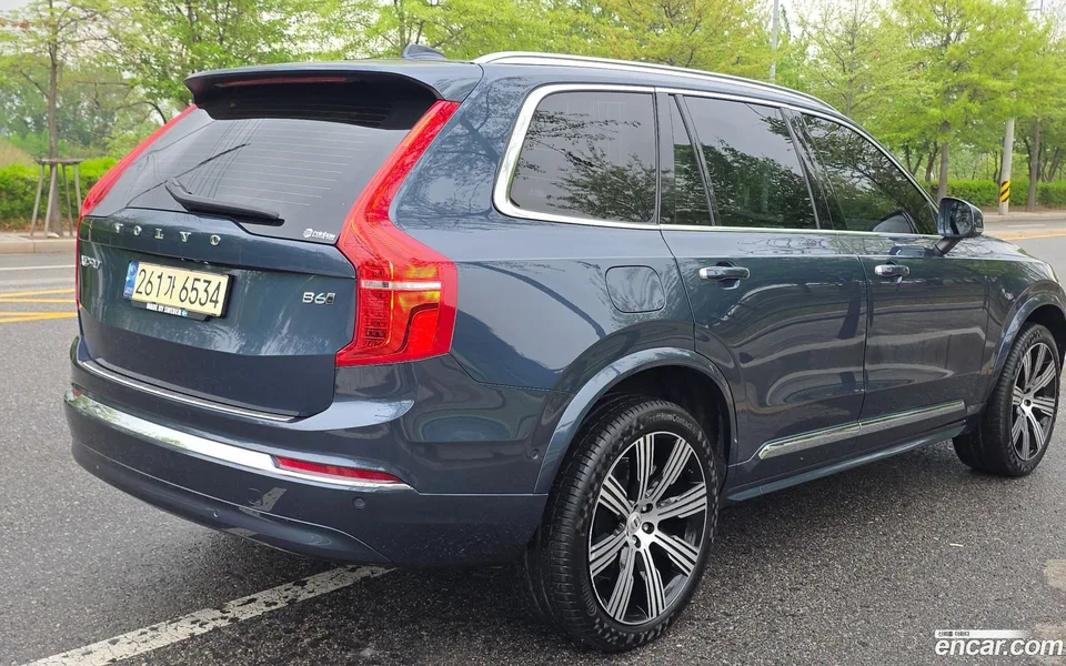 Volvo XC90 B6 2022 — миниатюра 5