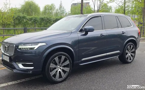 Volvo XC90 2022 купить в Москве