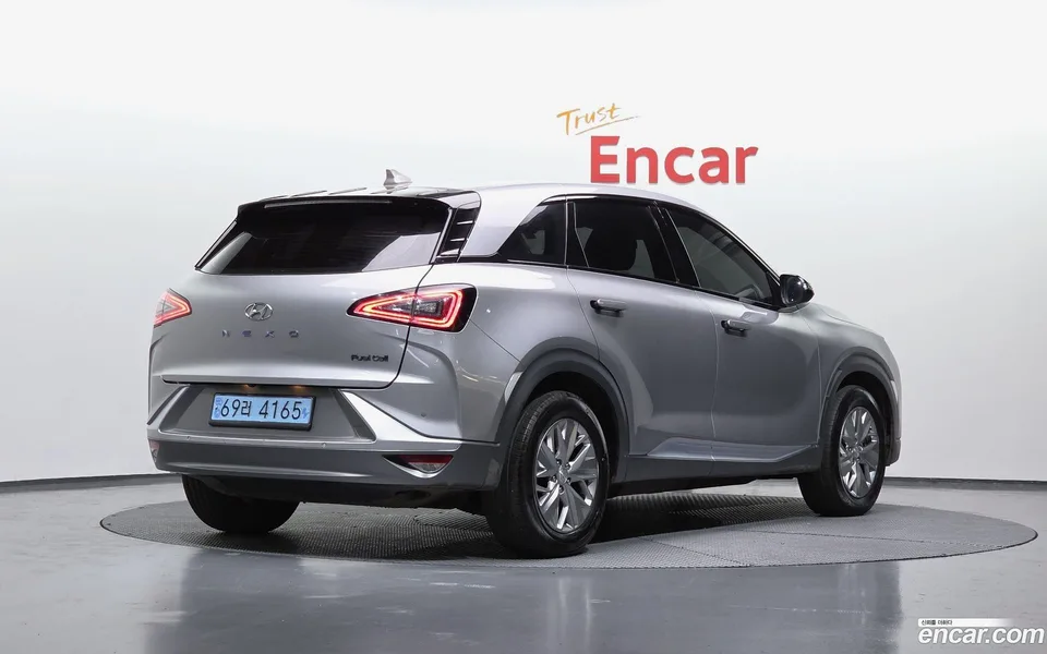Hyundai Nexo 2022 — миниатюра 2