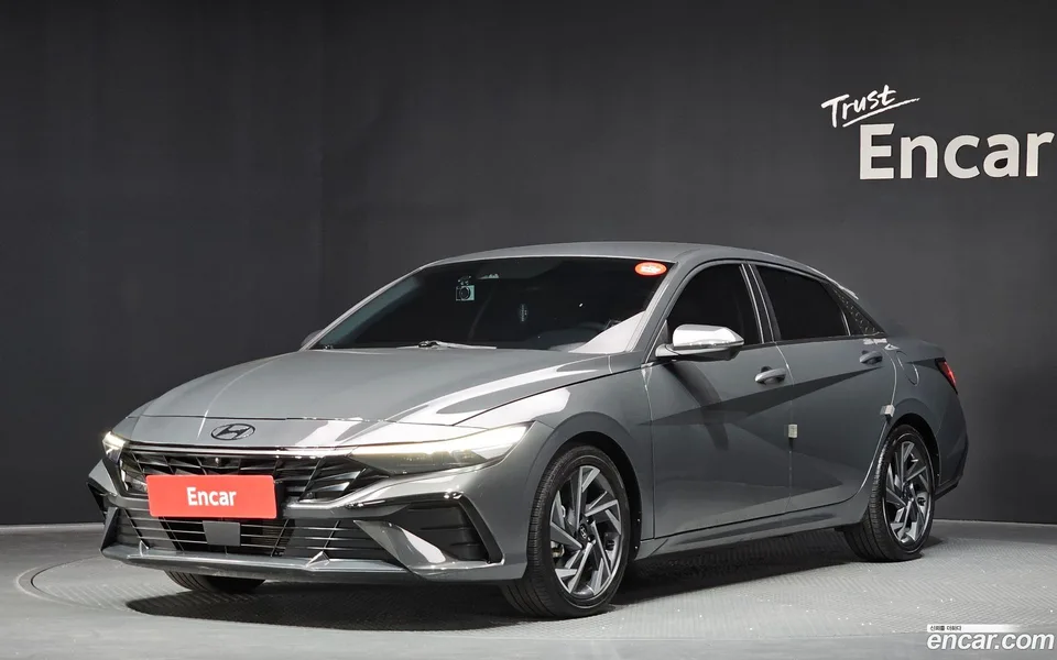Hyundai Avante CN7 1.6 2023 — фото 1, купить с доставкой в Москву