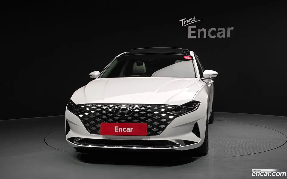 Hyundai Grandeur IG Hybrid 2022 — миниатюра 3