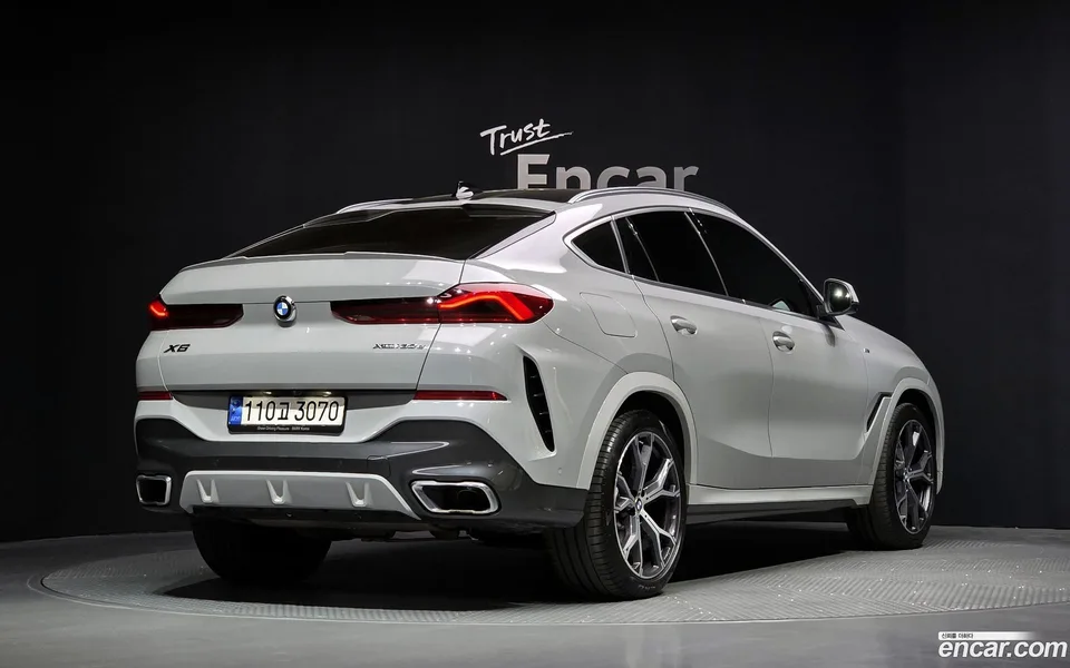 BMW X6 xDrive30d M 2022 — миниатюра 2
