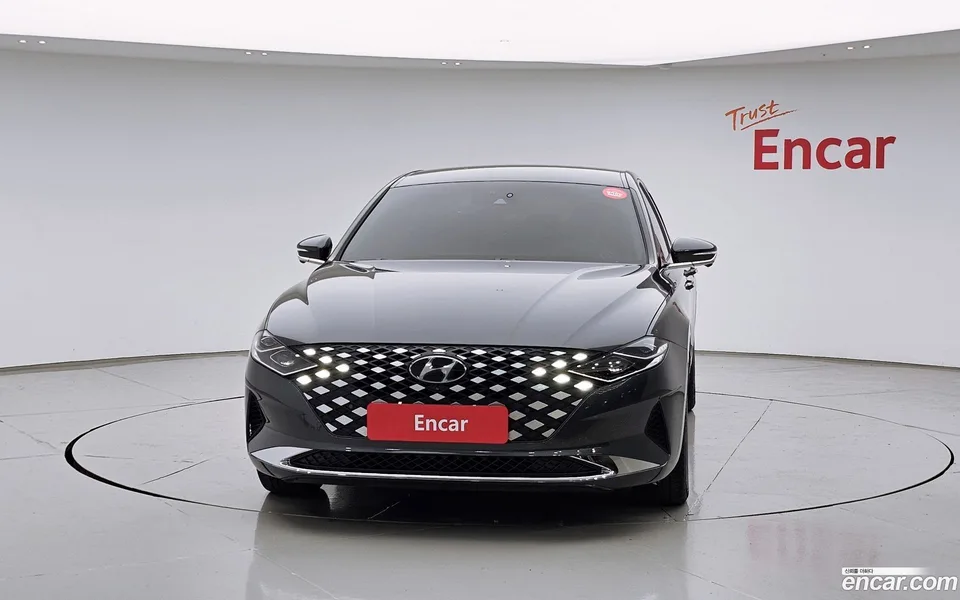 Hyundai Grandeur IG Hybrid 2022 — миниатюра 3
