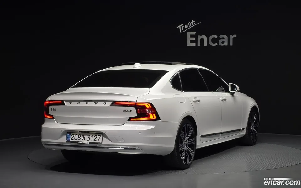 Volvo S90 B6 AWD 2024 — миниатюра 2