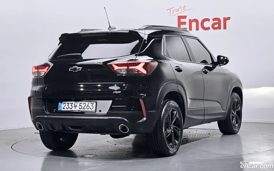 Chevrolet Trailblazer 1.3 4WD 2023 — миниатюра 2