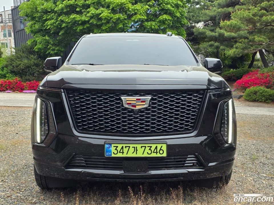 Cadillac Escalade 6.2 2025 — миниатюра 3