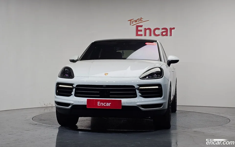 Porsche Cayenne 3.0 2023 — миниатюра 2