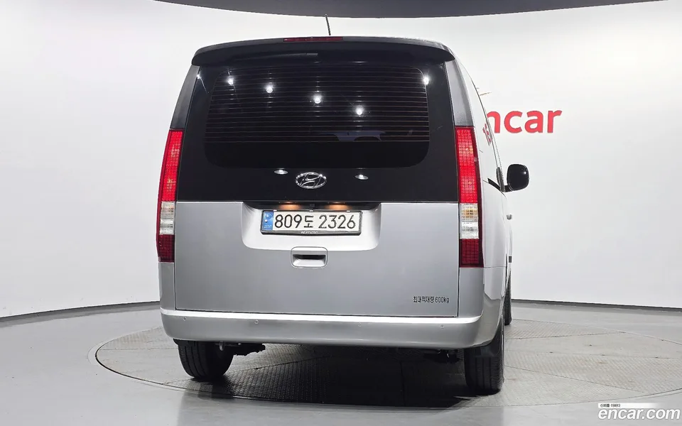 Hyundai Staria 5 2022 — миниатюра 4