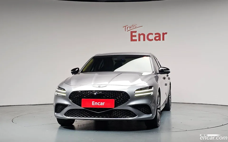 Genesis G70 2.5T 2WD 2023 — миниатюра 3