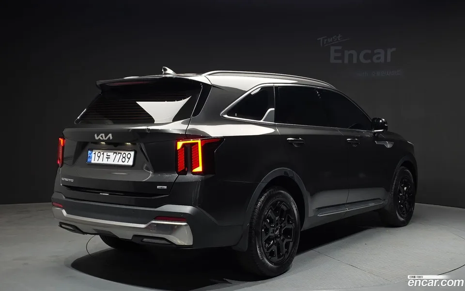 Kia Sorento HEV 1.6 2WD 2024 — миниатюра 2