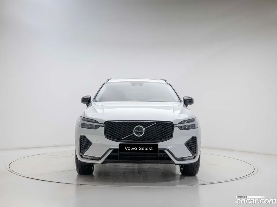Volvo XC60 B5 2025 — миниатюра 2