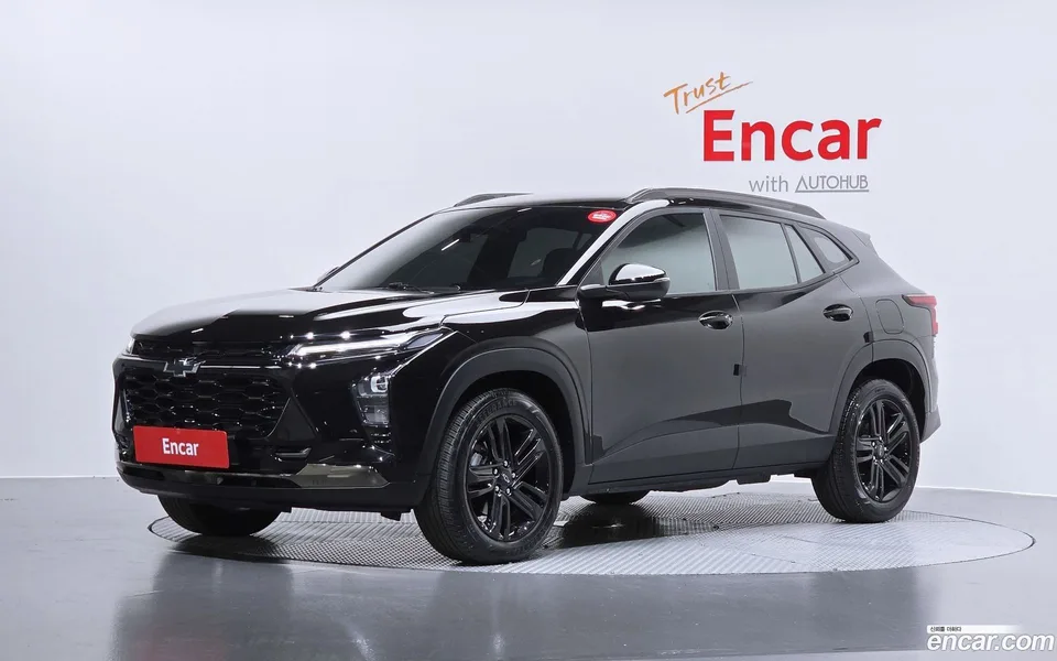 Chevrolet Trax Crossover 1.2 ACTIV 2023 — фото 1, купить с доставкой в Москву