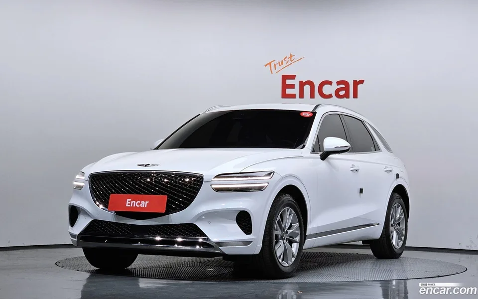 Genesis GV70 2.5T AWD 2024 — фото 1, купить с доставкой в Москву