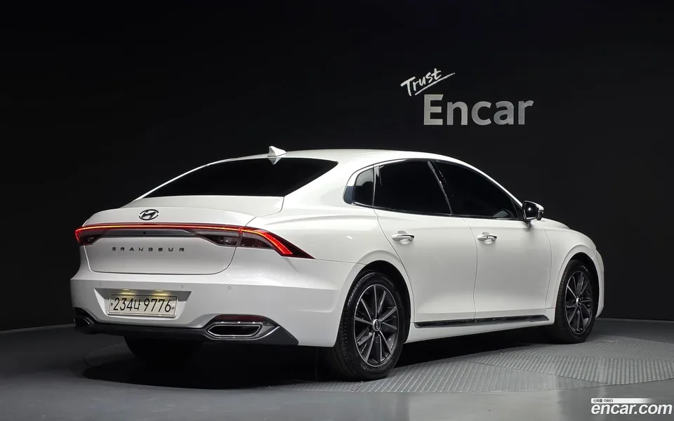 Hyundai Grandeur IG 2.5 2022 — миниатюра 2