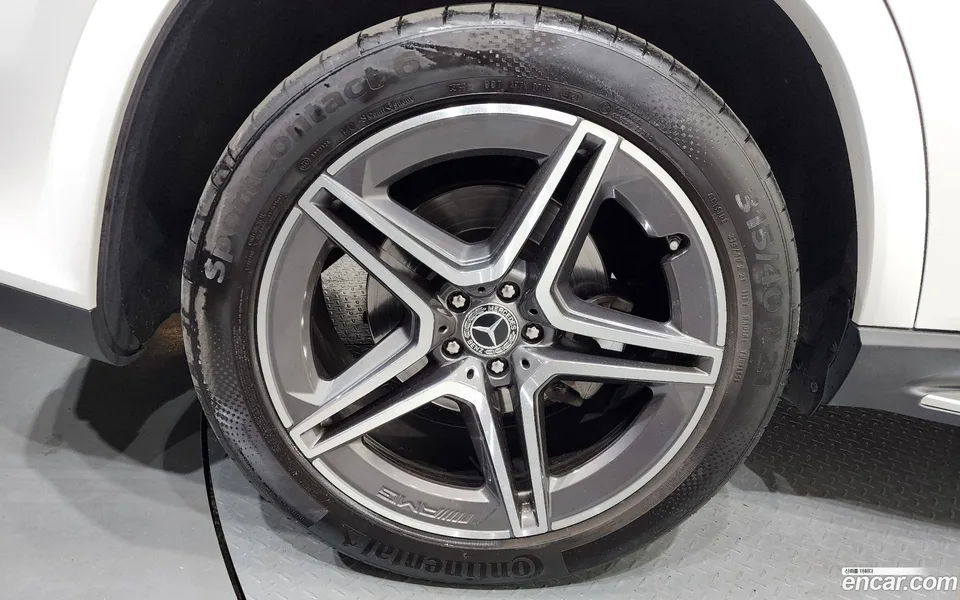 Mercedes-Benz GLS-Class GLS400d 4MATIC 2022 — миниатюра 5