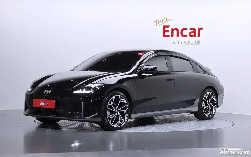 Hyundai Ioniq 6 AWD 2023 — фото 1, купить с доставкой в Москву
