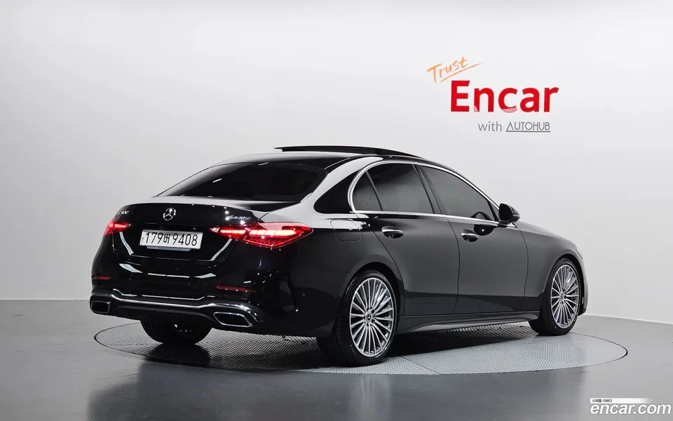 Mercedes-Benz C-Class C300 4MATIC AMG Line 2023 — миниатюра 2