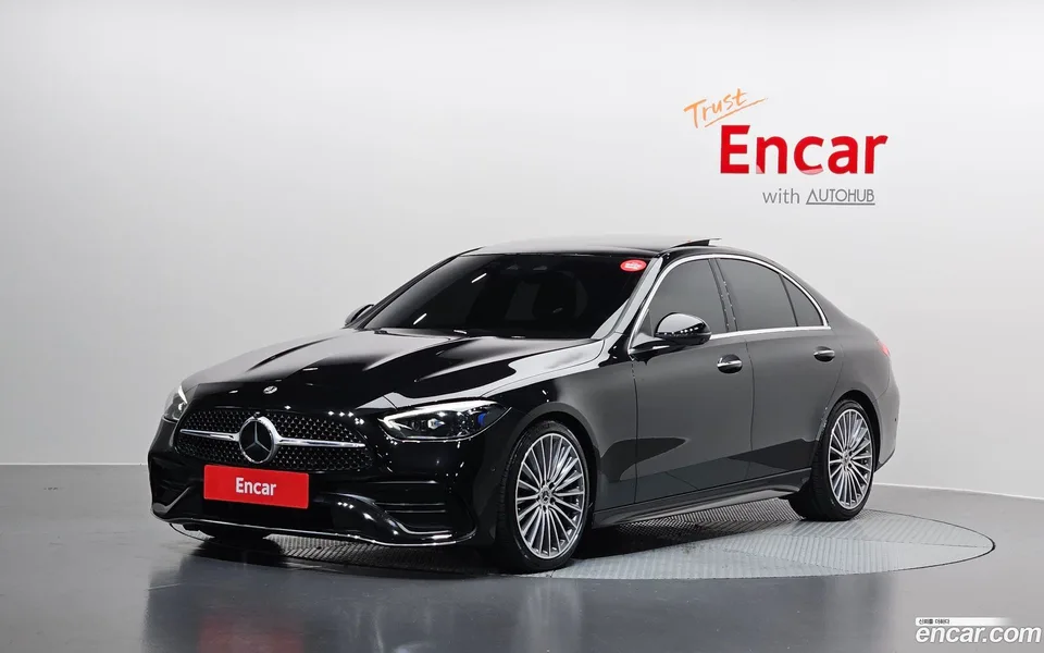 Mercedes-Benz C-Class C300 4MATIC AMG Line 2023 — фото 1, купить с доставкой в Москву
