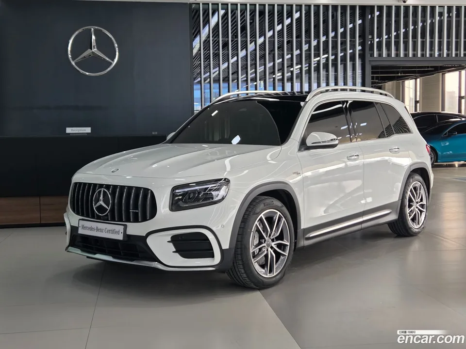 Mercedes-Benz GLB-Class AMG GLB35 4MATIC 2025 — фото 1, купить с доставкой в Москву