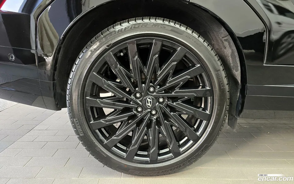 Hyundai SantaFe 2.5T 2WD 2024 — миниатюра 5