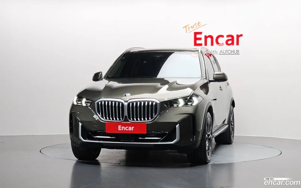 BMW X5 xDrive 40i xLine 2024 — миниатюра 3