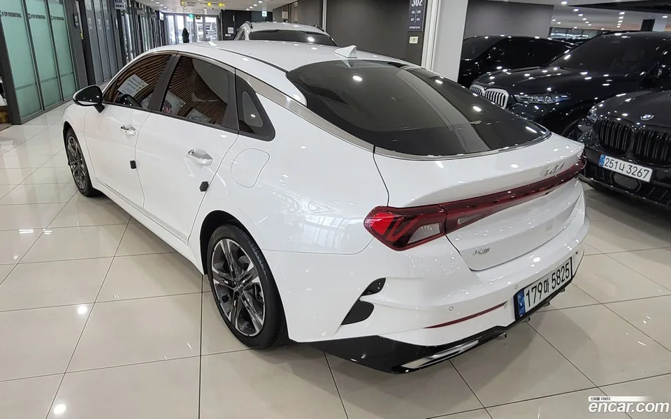 Kia K5 2.0 2022 — миниатюра 2