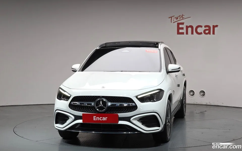 Mercedes-Benz GLA-Class GLA250 4MATIC 2024 — миниатюра 3