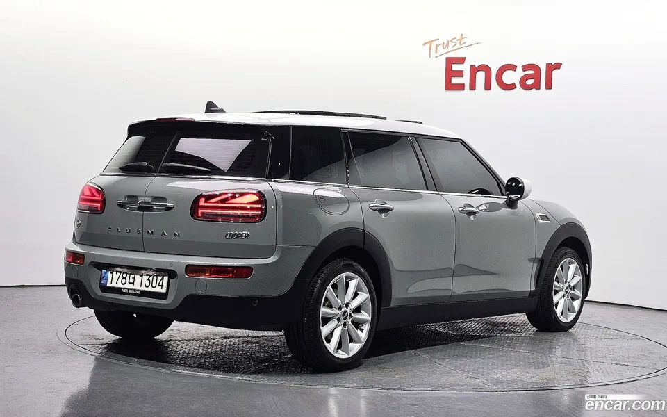 MINI Cooper Clubman 2022 — миниатюра 2