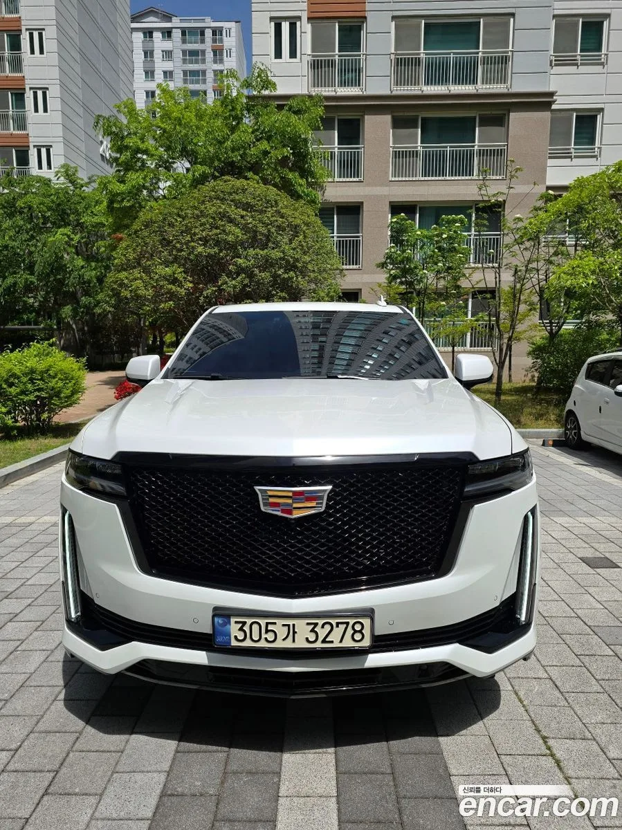 Cadillac Escalade 6.2 2023 — фото 1, купить с доставкой в Москву