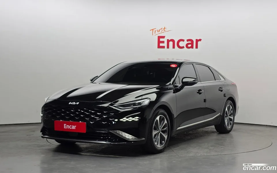 Kia K8 Hybrid 2022 — фото 1, купить с доставкой в Москву