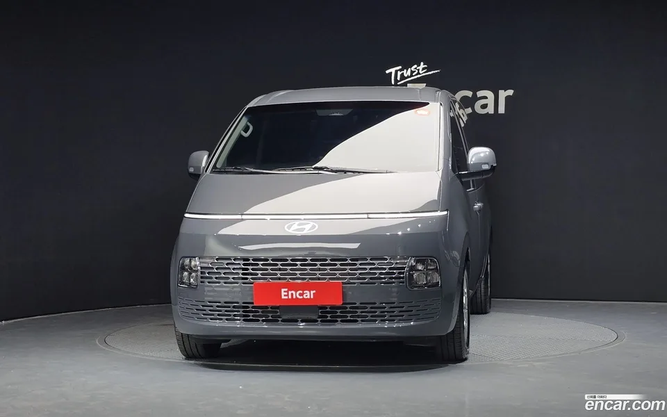 Hyundai Staria L3.5 3 2025 — миниатюра 3