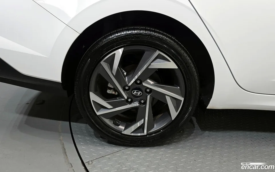 Hyundai Avante CN7 1.6 2024 — миниатюра 5