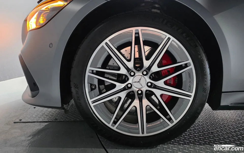 Mercedes-Benz AMG GT 4 43 4MATIC+ 2022 — миниатюра 5