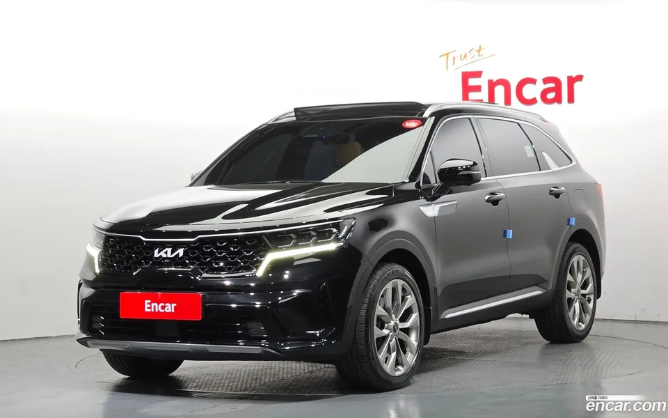 Kia Sorento 2.5T 4WD 2023 — фото 1, купить с доставкой в Москву