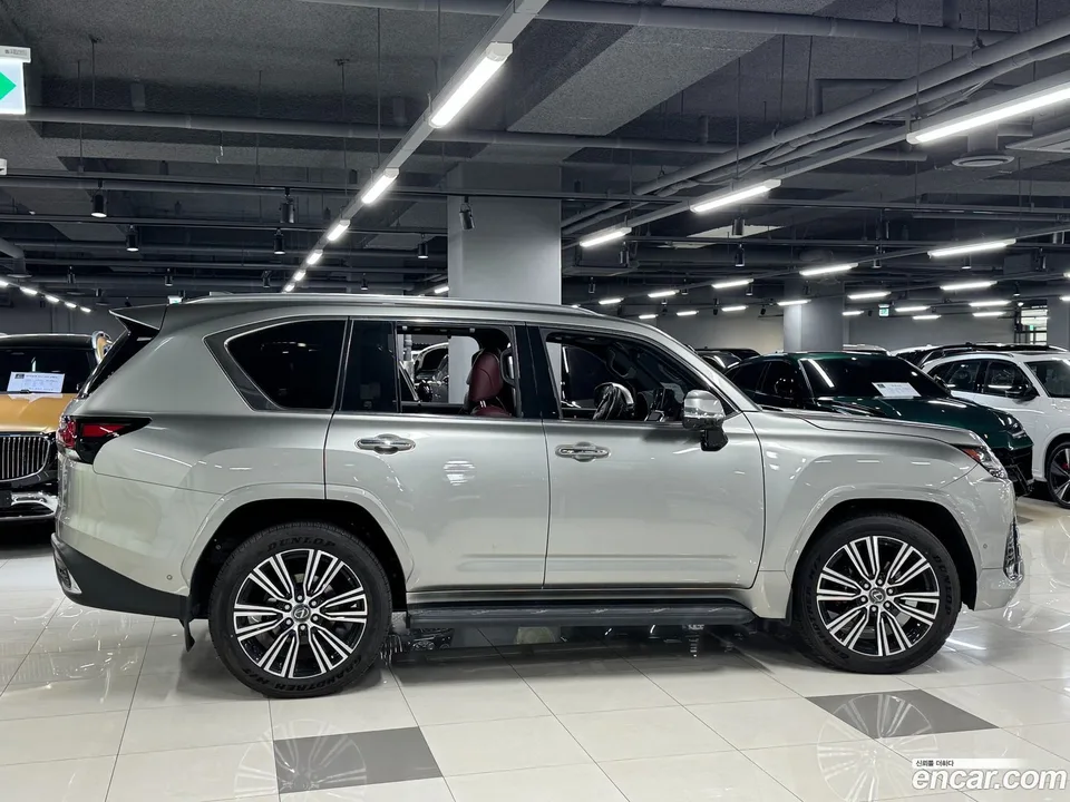 Lexus LX 700h 2025 — миниатюра 2