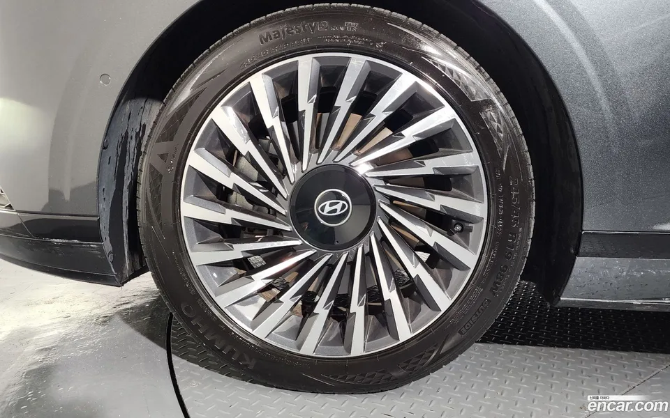 Hyundai Grandeur 3.5 2WD 2023 — миниатюра 5