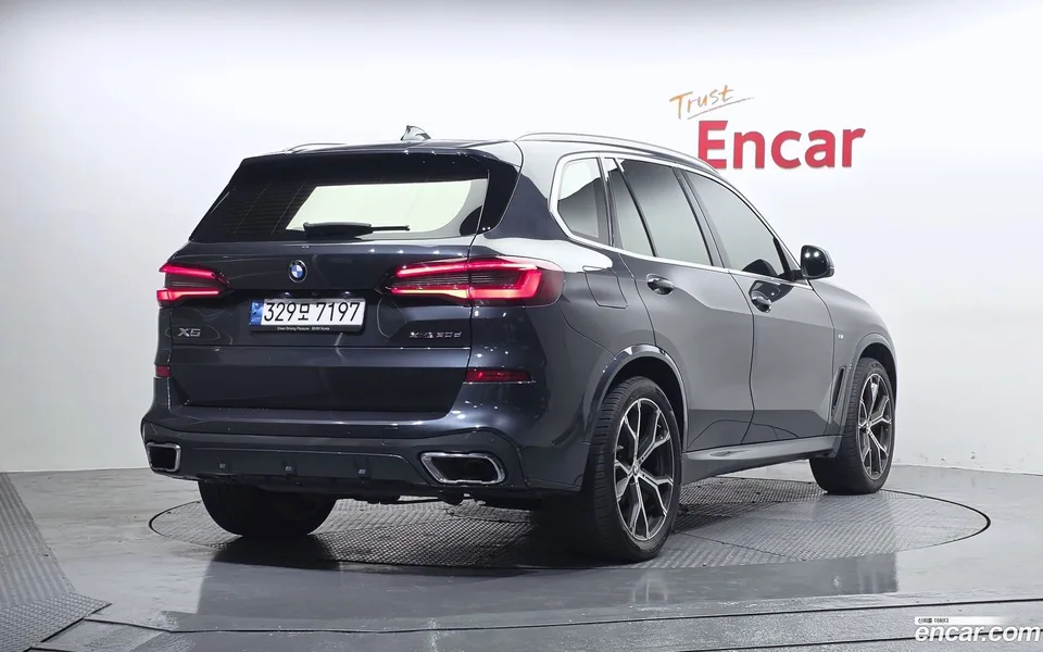 BMW X5 xDrive 30d M 2022 — миниатюра 2