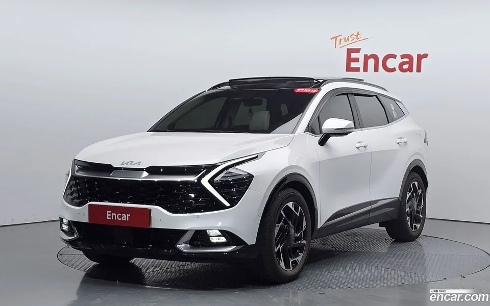 Kia Sportage 2.0 2WD 2022 — фото 1, купить с доставкой в Москву