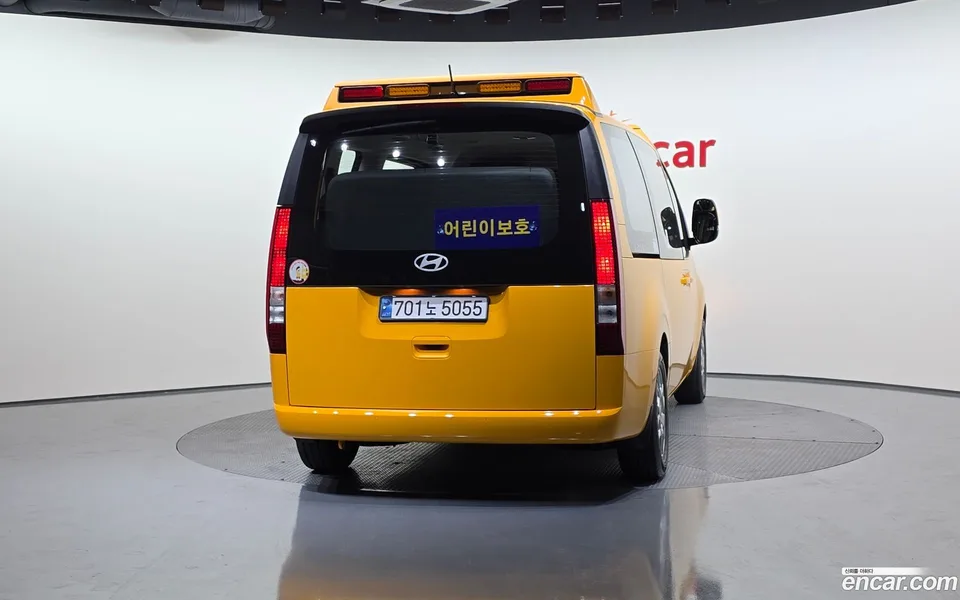 Hyundai Staria L3.5 2024 — миниатюра 4
