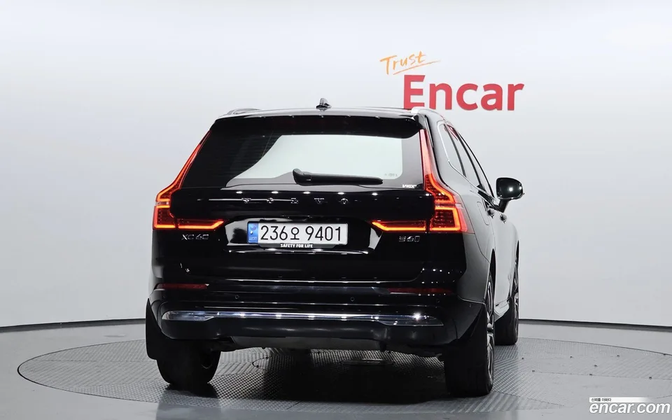 Volvo XC60 B6 2023 — миниатюра 4