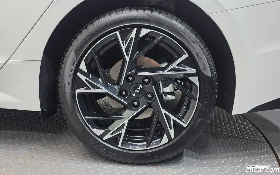 Kia K5 2.0 2025 — миниатюра 5