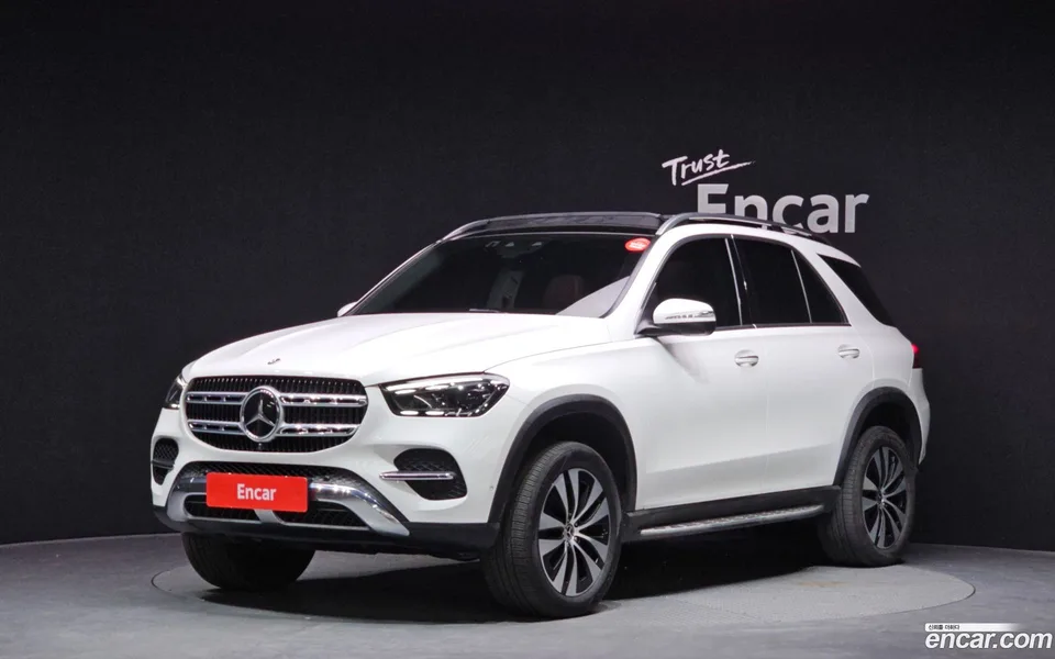 Mercedes-Benz GLE-Class (W167) GLE300d 4MATIC 2023 — фото 1, купить с доставкой в Москву