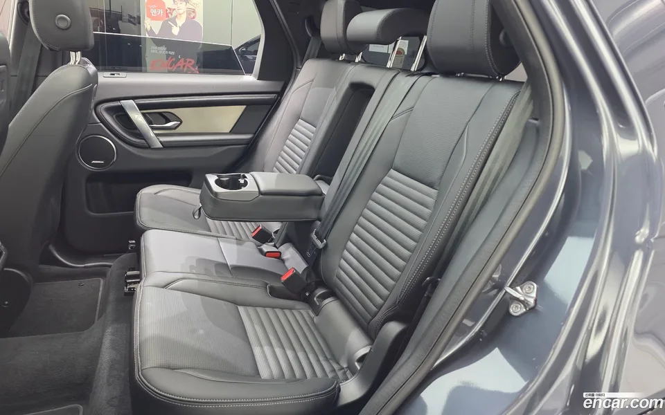 Land Rover Discovery Sport P250 SE 2025 — миниатюра 5