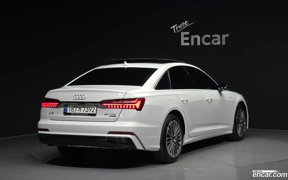 Audi A6 45 TFSI 2024 — миниатюра 2