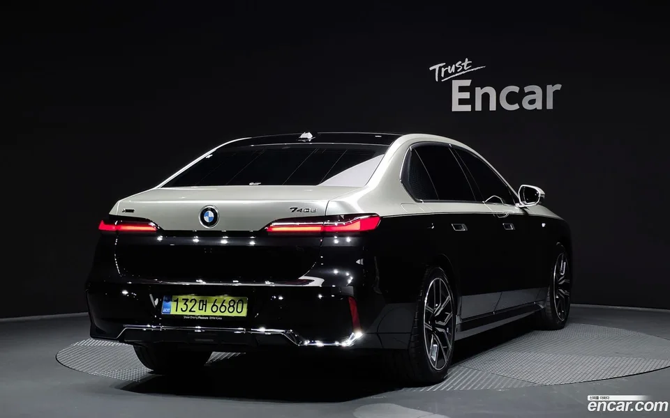 BMW 7 Series 740d xDrive M 2025 — миниатюра 2