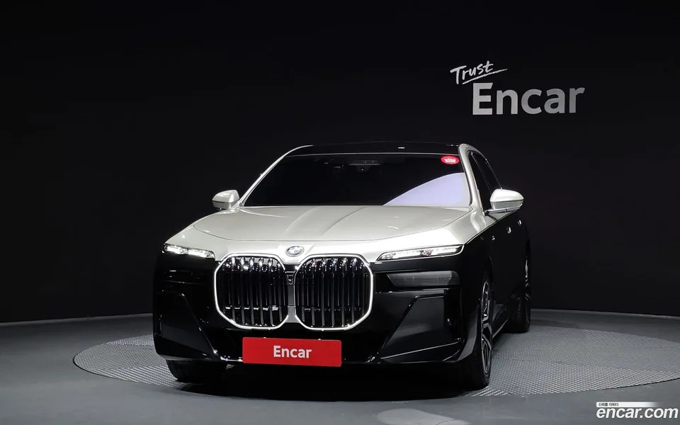 BMW 7 Series 740d xDrive M 2025 — миниатюра 3