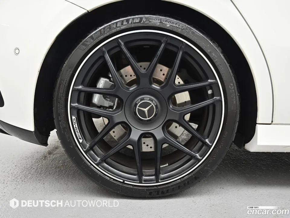 Mercedes-Benz A-Class AMG A45 4MATIC+ 2022 — миниатюра 5